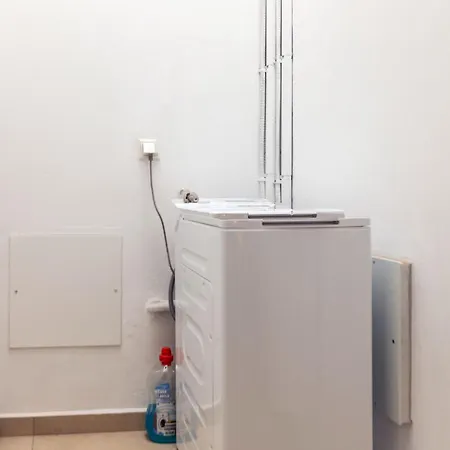 Center ヘルソニソス