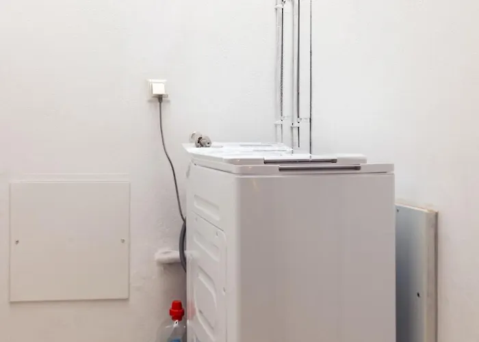 Center Χερσόνησος