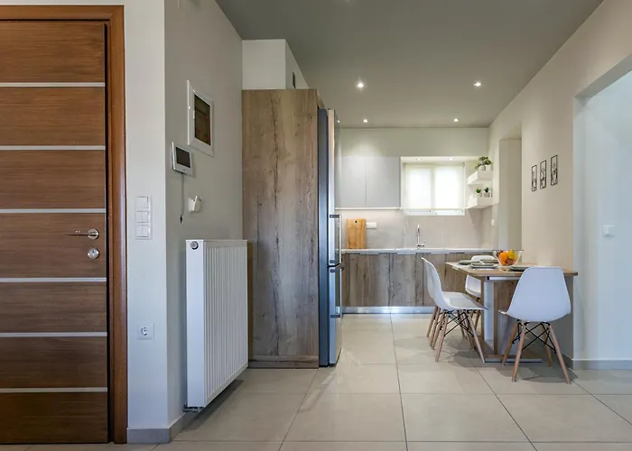 Center Χερσόνησος