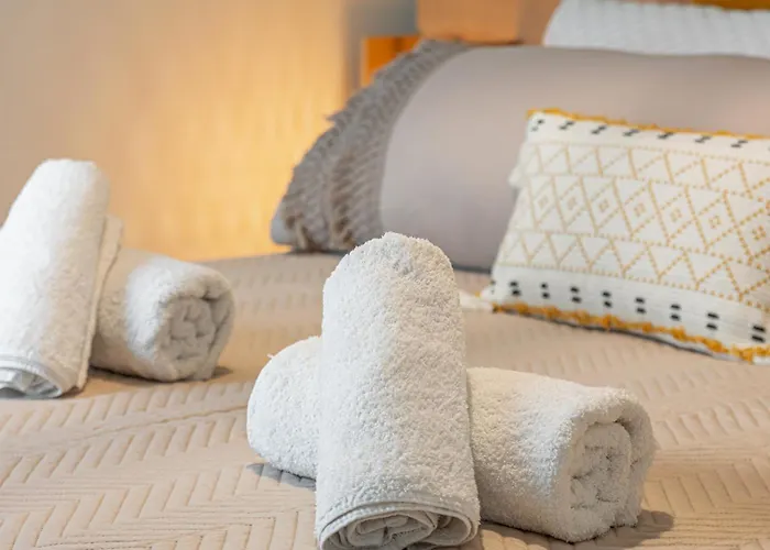 Center Χερσόνησος