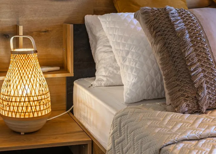 Center * Херсонісос